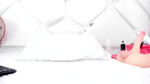 Snapshot of brigittewright chatting on 02-21-25, 04:48 BrigitteWright online show from 02-21-25, 04:48