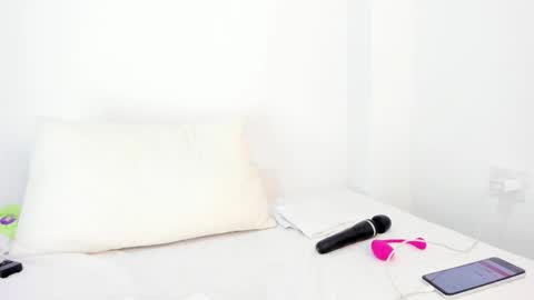 Snapshot of brigittewright chatting on 12-14-25, 11:26 BrigitteWright online show from 12-14-25, 11:26