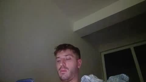 Snapshot of brii0000 chatting on 01-10-25, 11:18 brii0000 online show from 01-10-25, 11:18