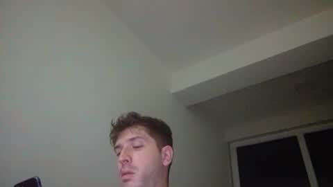 Snapshot of brii0000 chatting on 01-29-25, 08:04 brii0000 online show from 01-29-25, 08:04