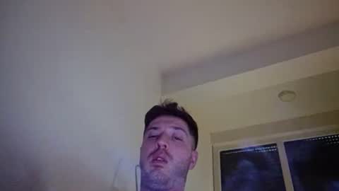 Snapshot of brii0000 chatting on 03-21-26, 01:16 brii0000 online show from 03-21-26, 01:16