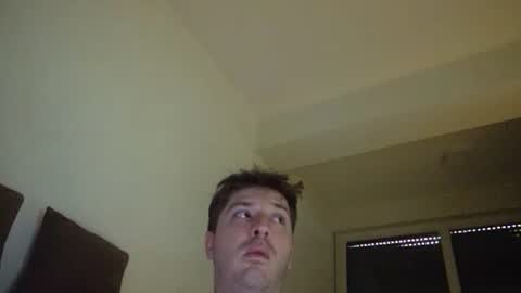 Snapshot of brii0000 chatting on 04-11-26, 11:03 brii0000 online show from 04-11-26, 11:03