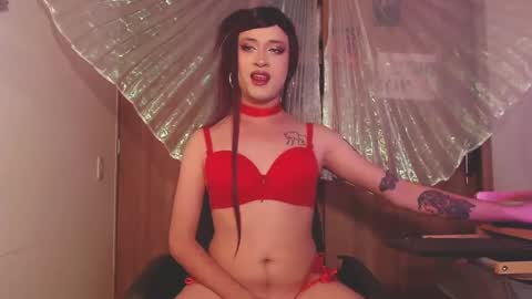 Snapshot of brillamettal chatting on 02-14-25, 04:37 Brilla Mettal online show from 02-14-25, 04:37