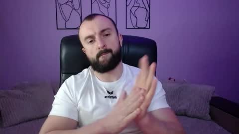 brindlefly69 online show from 04-09-26, 11:04