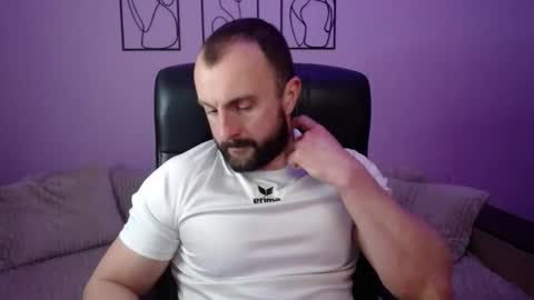 brindlefly69 online show from 04-10-26, 10:31