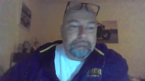 Brisco schner Schwanz online show from 12-02-25, 06:08