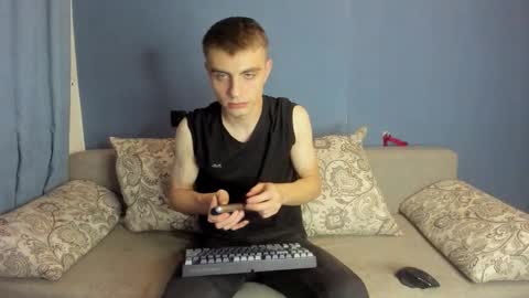 bristlebback online show from 09-24-25, 03:48