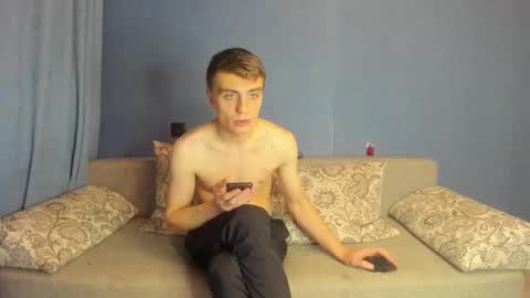 bristlebback online show from 10-26-25, 05:19