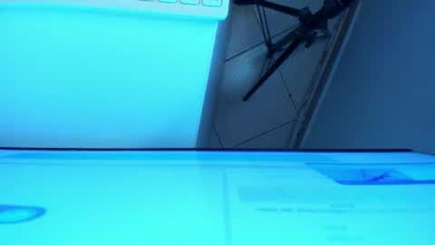 Snapshot of britanny_jones1 chatting on 06-17-26, 06:05 B R I T A N N Y online show from 06-17-26, 06:05