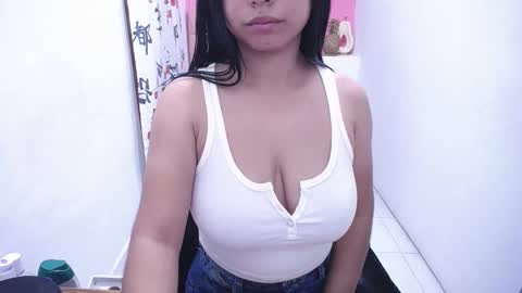 britanyx1 online show from 01-23-25, 01:56