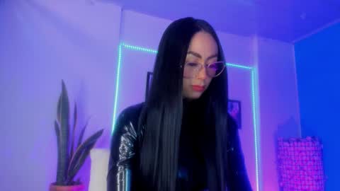 Snapshot of brithanygate chatting on 09-25-25, 02:32 Brithany online show from 09-25-25, 02:32