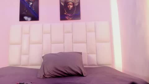 Snapshot of brithanysummer chatting on 10-31-25, 03:07 brithanysummer online show from 10-31-25, 03:07