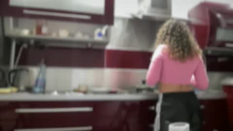 Snapshot of brithneysquirt chatting on 09-19-25, 02:02 brithneysquirt online show from 09-19-25, 02:02