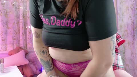 Snapshot of british_rosie chatting on 01-09-25, 12:19 Want to see more online show from 01-09-25, 12:19