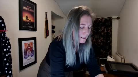 Lady Annabelle Montgomery online show from 01-17-25, 09:17