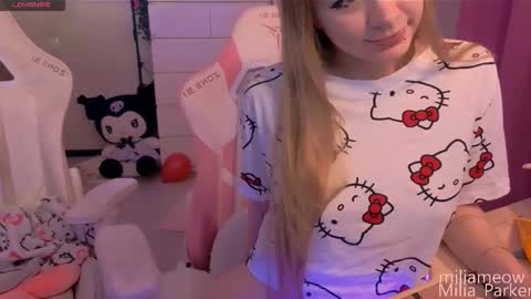 Snapshot of britney_lynch chatting on 10-14-25, 03:07 Britney online show from 10-14-25, 03:07