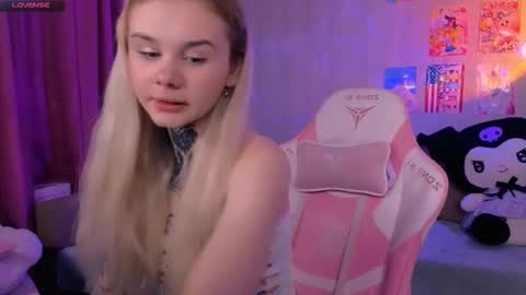 Britney online show from 03-07-26, 08:28