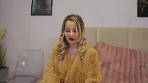 Snapshot of britney_night chatting on 12-31-24, 10:56 Betty Lara-real name online show from 12-31-24, 10:56