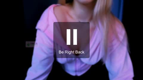 Snapshot of britney_silver chatting on 01-24-25, 02:28 Bri u will get nice surprise in pvt online show from 01-24-25, 02:28