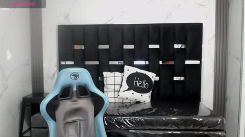 Britney  online show from 03-28-26, 02:33