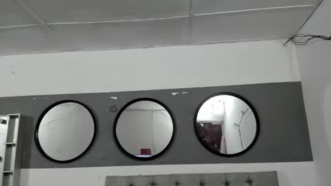 Snapshot of britney_tovar chatting on 12-19-25, 04:19 Jessica online show from 12-19-25, 04:19