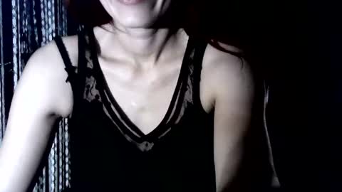 Snapshot of britneyamy chatting on 07-18-26, 09:29 Britney online show from 07-18-26, 09:29