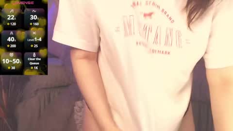 Snapshot of britneybarker chatting on 02-16-25, 02:31 britneybarker online show from 02-16-25, 02:31