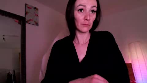 Britney online show from 04-05-26, 07:38