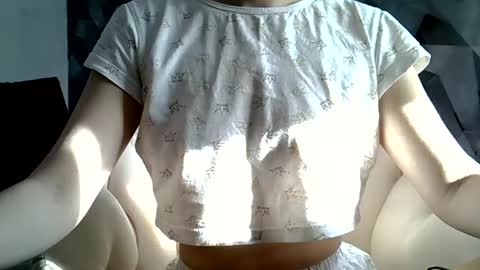 Snapshot of britneykittens chatting on 02-25-25, 04:24 BritneyKittens online show from 02-25-25, 04:24