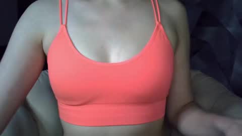 Snapshot of britneykittens chatting on 03-03-25, 03:53 BritneyKittens online show from 03-03-25, 03:53