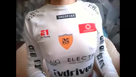 Snapshot of britneykittens chatting on 10-13-25, 06:13 BritneyKittens online show from 10-13-25, 06:13