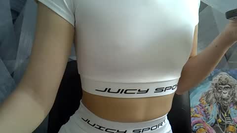 Snapshot of britneykittens chatting on 11-05-25, 07:41 BritneyKittens online show from 11-05-25, 07:41