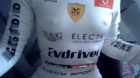 Snapshot of britneykittens chatting on 11-08-25, 04:45 BritneyKittens online show from 11-08-25, 04:45