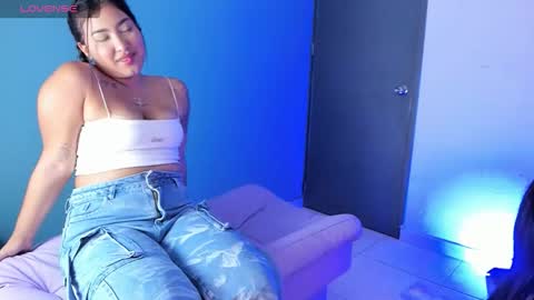 Snapshot of brittany_morrison chatting on 09-17-25, 05:20 brittany online show from 09-17-25, 05:20