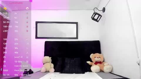   online show from 02-08-25, 03:21