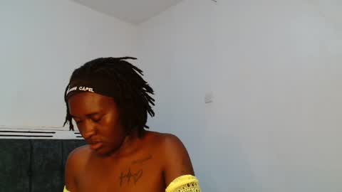 broken_haloo online show from 02-18-26, 06:31