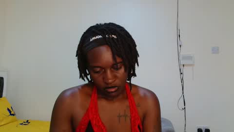 broken_haloo online show from 03-29-26, 04:18