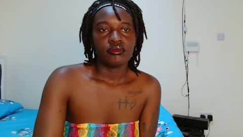 broken_haloo online show from 04-13-26, 06:52