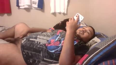 Snapshot of bronxforlife chatting on 12-14-24, 02:12 bronxforlife online show from 12-14-24, 02:12