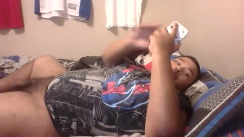 Snapshot of bronxforlife chatting on 12-14-24, 09:45 bronxforlife online show from 12-14-24, 09:45