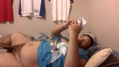 Snapshot of bronxforlife chatting on 10-21-25, 04:24 bronxforlife online show from 10-21-25, 04:24