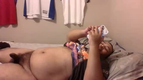 Snapshot of bronxforlife chatting on 12-05-25, 05:05 bronxforlife online show from 12-05-25, 05:05