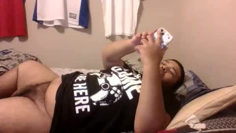 Snapshot of bronxforlife chatting on 01-11-26, 04:17 bronxforlife online show from 01-11-26, 04:17