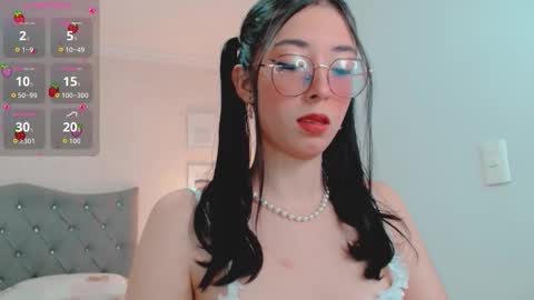 Snapshot of brooklove_doll chatting on 09-24-25, 02:15 Brook Loves online show from 09-24-25, 02:15