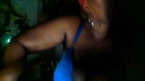 Snapshot of brooklyninfinity chatting on 10-09-25, 02:31 brooklyninfinity online show from 10-09-25, 02:31