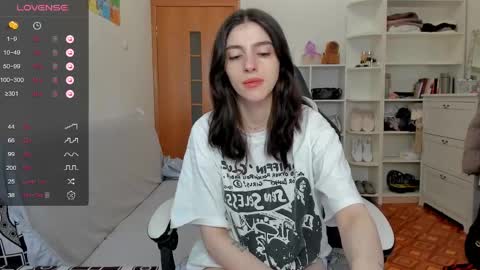 broosnica1 online show from 04-16-26, 07:09