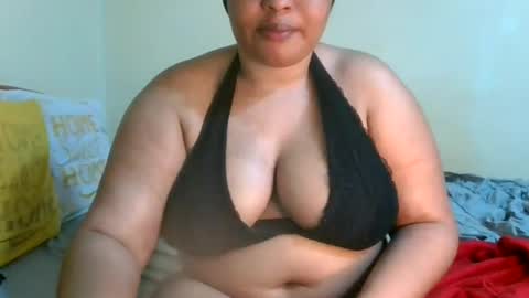 Snapshot of brown_sugar998 chatting on 08-03-26, 11:41 cutebobo online show from 08-03-26, 11:41