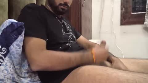 brownie_cake online show from 01-11-26, 04:23