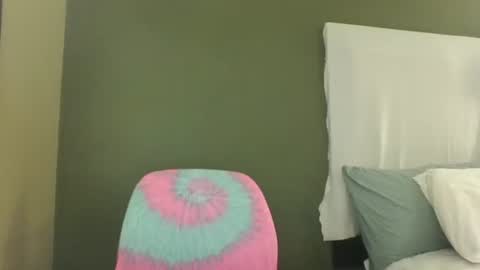 EtherealLilac online show from 04-17-26, 06:49