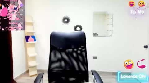 Snapshot of bruce_1111 chatting on 09-13-25, 06:08 bruce_1111 online show from 09-13-25, 06:08